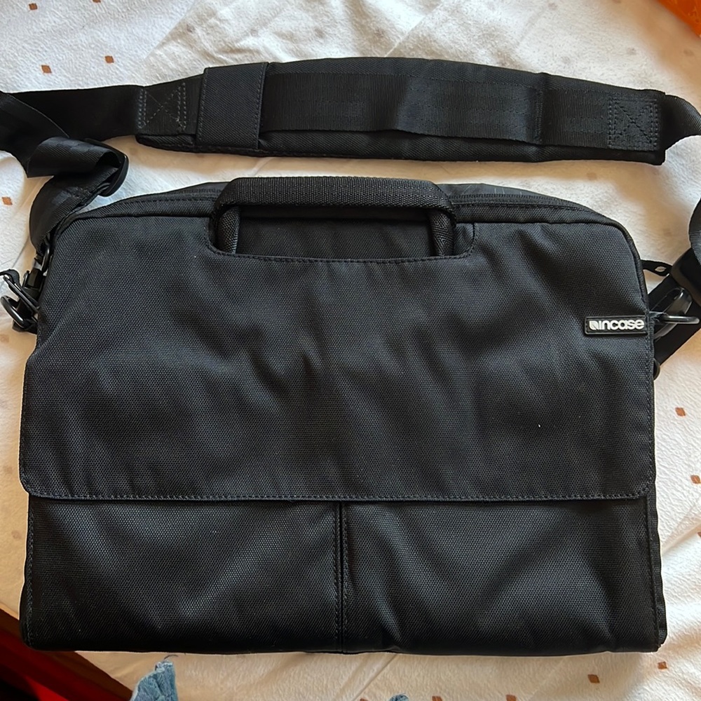 MOVING sale! Incase laptop bag